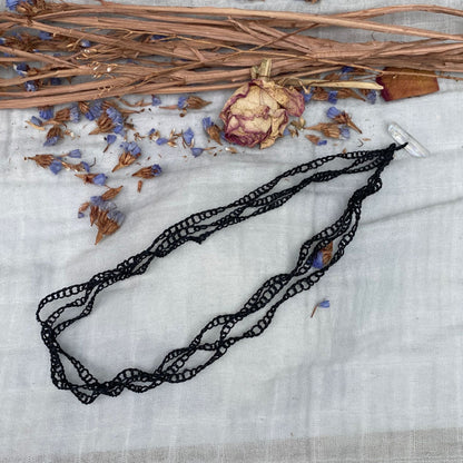 hand crochet vegan silk chain with quartz clasp metal free full view