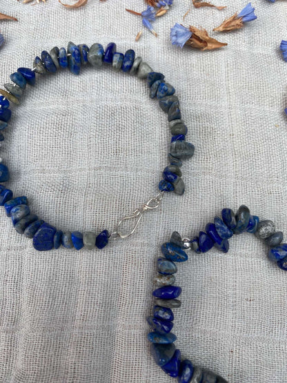 Lapis Lazuli bracelet one stretch cord one memory wire with silver handmade clasp close up