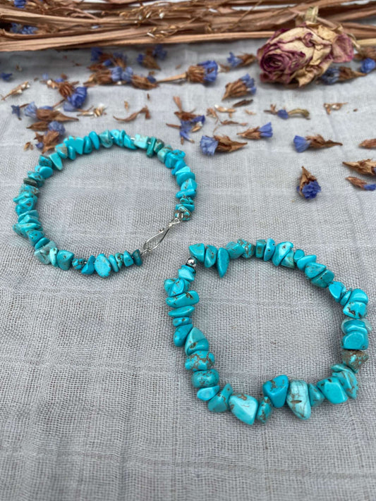 Turquoise Howlite bracelet one stretch cord one memory wire with silver handmade clasp